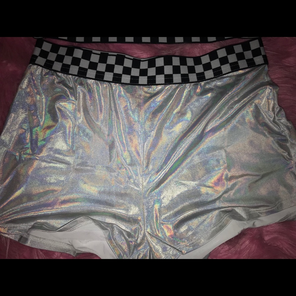 Dollskill holo graphic set - Picture 1 of 5